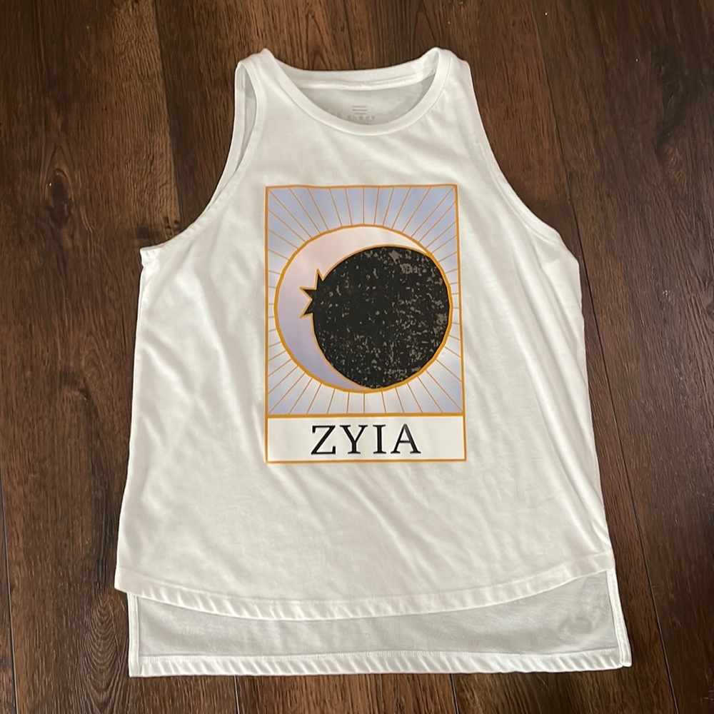 Zyia Tank size small